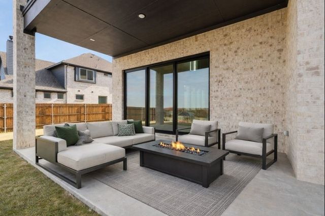 1014 Emerald Trace Drive, Justin, TX 76247