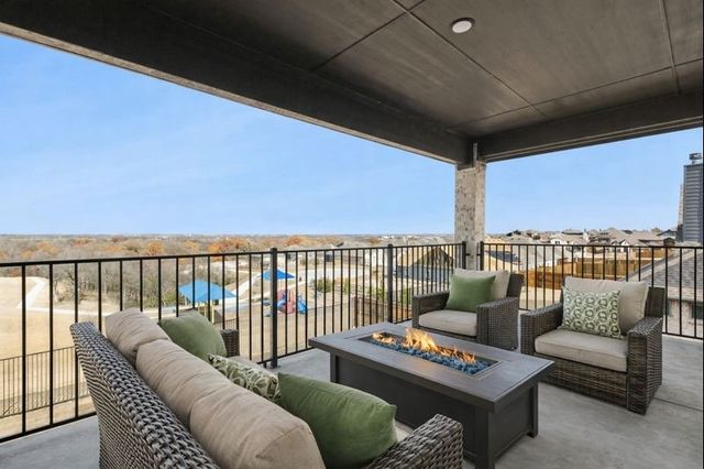 1014 Emerald Trace Drive, Justin, TX 76247