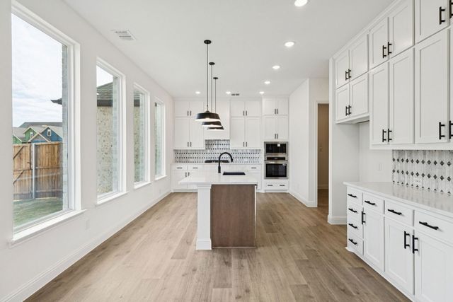 1014 Emerald Trace Drive, Justin, TX 76247