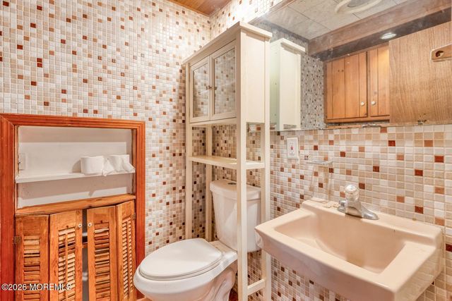 303 Cedar Avenue, Manasquan, NJ 08736
