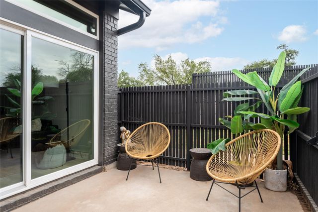 1905 Albury CV B, Austin, TX 78758