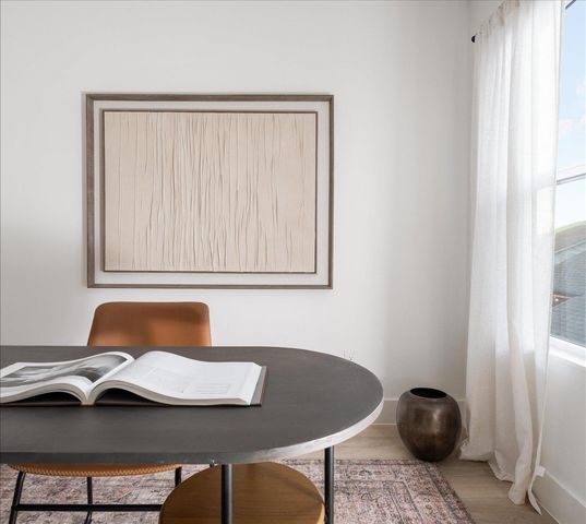 1905 Albury CV B, Austin, TX 78758