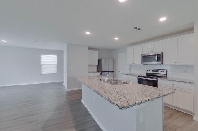 8644 SW 44TH COURT, Ocala, FL 34476