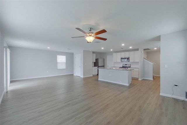 8644 SW 44TH COURT, Ocala, FL 34476