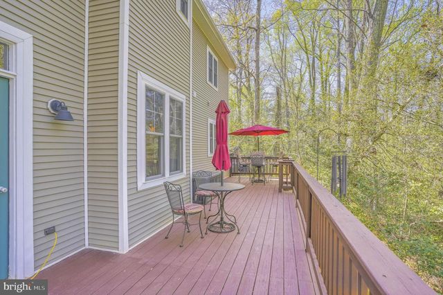 90 PARK AVE, Edgewater, MD 21037