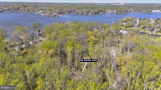 90 PARK AVE, Edgewater, MD 21037