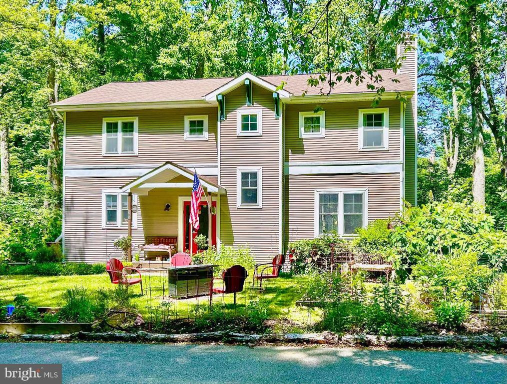 90 PARK AVE, Edgewater, MD 21037