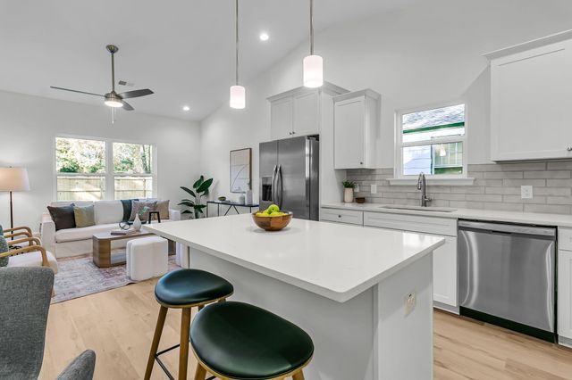 2634 Harvey Avenue, North Charleston, SC 29405