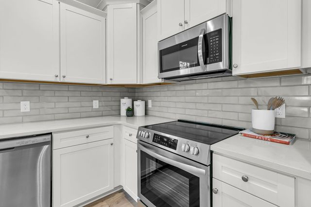 2634 Harvey Avenue, North Charleston, SC 29405