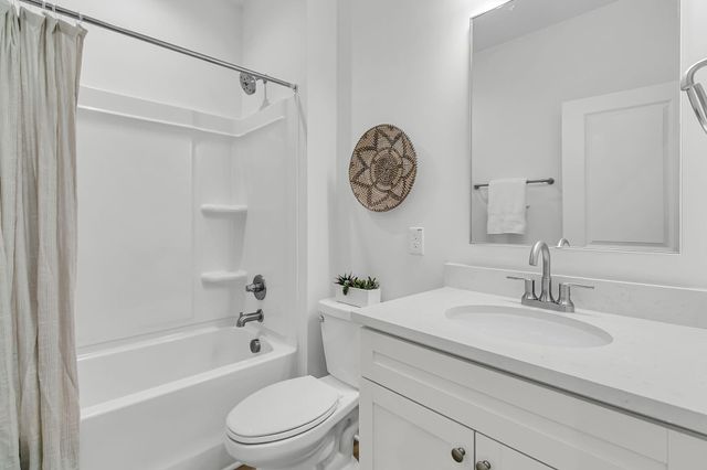 2634 Harvey Avenue, North Charleston, SC 29405