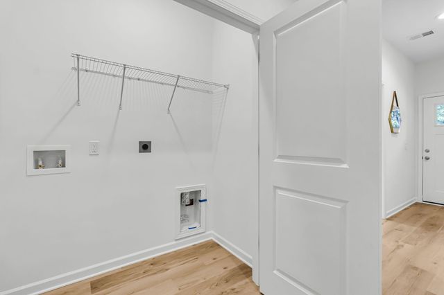 2634 Harvey Avenue, North Charleston, SC 29405