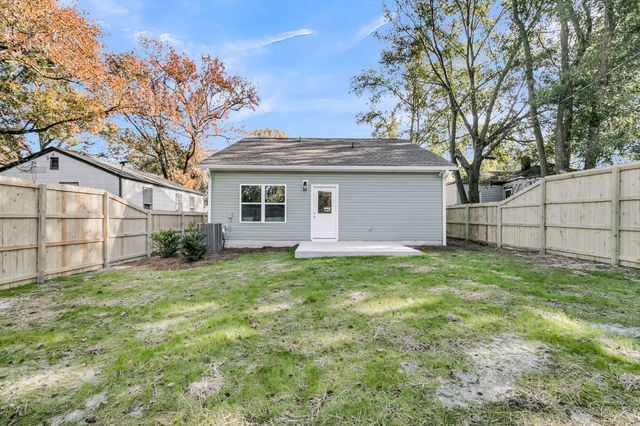 2634 Harvey Avenue, North Charleston, SC 29405