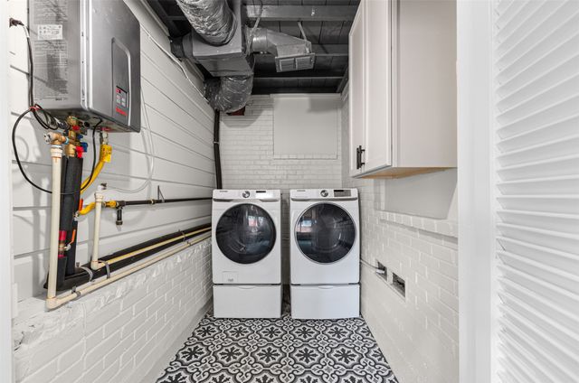 311 N Tennant Street, Dallas, TX 75208