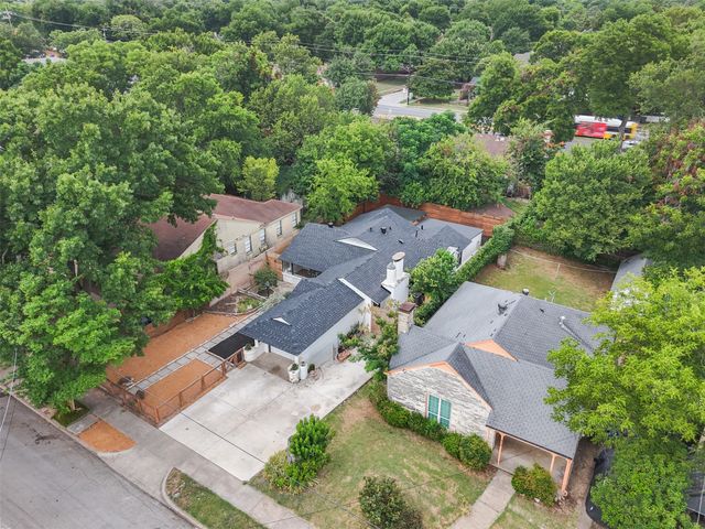 311 N Tennant Street, Dallas, TX 75208