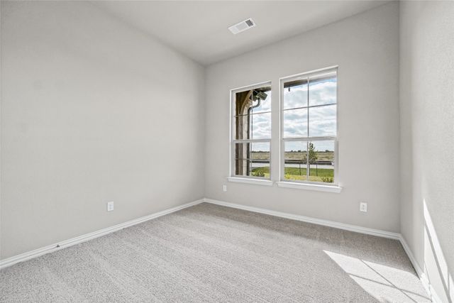180 Aurora Avenue, Valley View, TX 76272