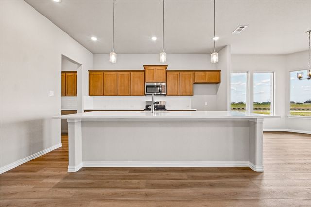 180 Aurora Avenue, Valley View, TX 76272