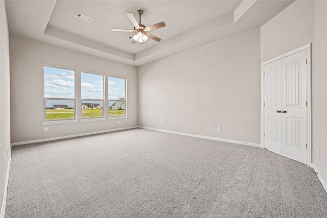 180 Aurora Avenue, Valley View, TX 76272
