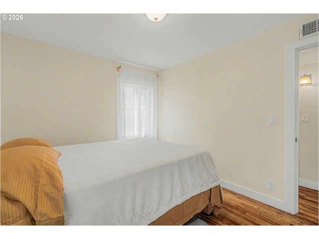 7214 Ne 9TH Ave, Portland, OR 97211