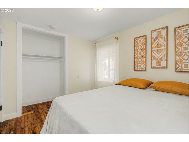 7214 Ne 9TH Ave, Portland, OR 97211