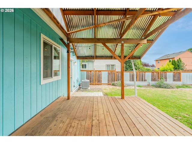 7214 Ne 9TH Ave, Portland, OR 97211