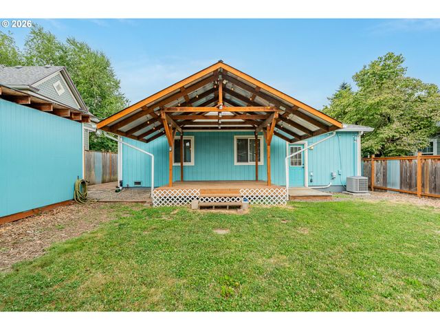 7214 Ne 9TH Ave, Portland, OR 97211