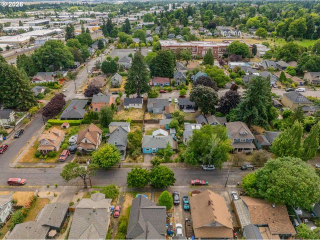 7214 Ne 9TH Ave, Portland, OR 97211