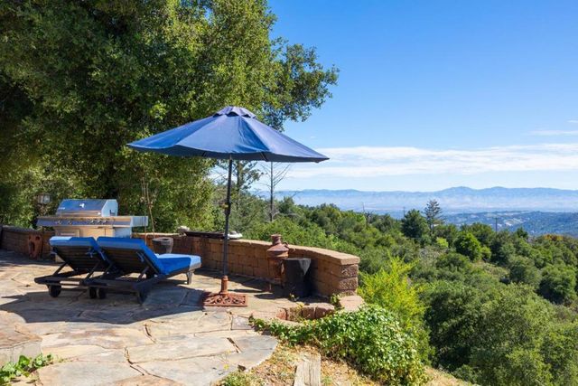 19375 Montevina Road, Los Gatos, CA 95033