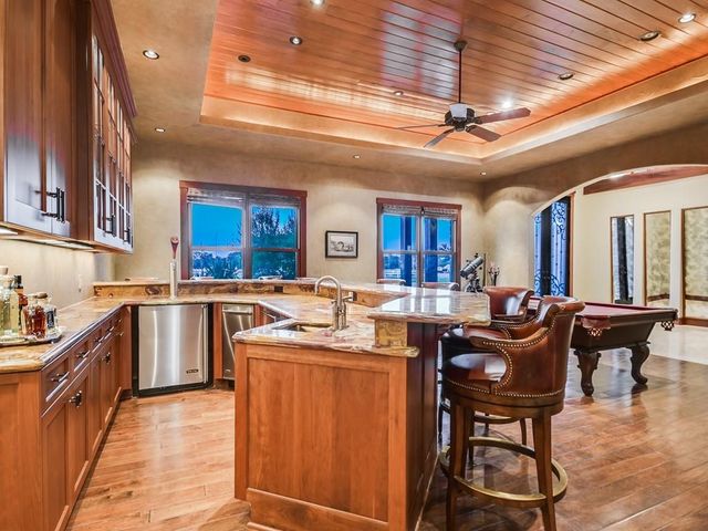 1584 County Road 226 RD, Giddings, TX 78942