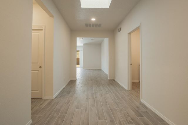 4869 Guadalupe Peak Street SW, Los Lunas, NM 87031