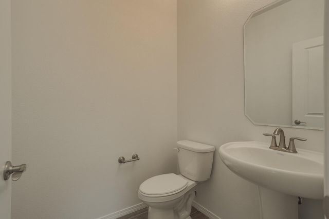 4869 Guadalupe Peak Street SW, Los Lunas, NM 87031