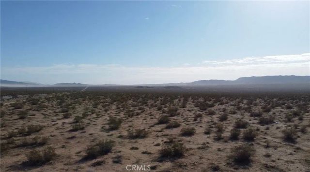 17 Old Woman Springs, Johnson Valley, CA 92356