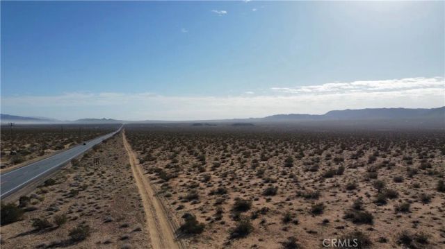 17 Old Woman Springs, Johnson Valley, CA 92356