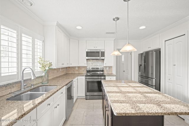 310 Franklyn Avenue, Indialantic, FL 32903