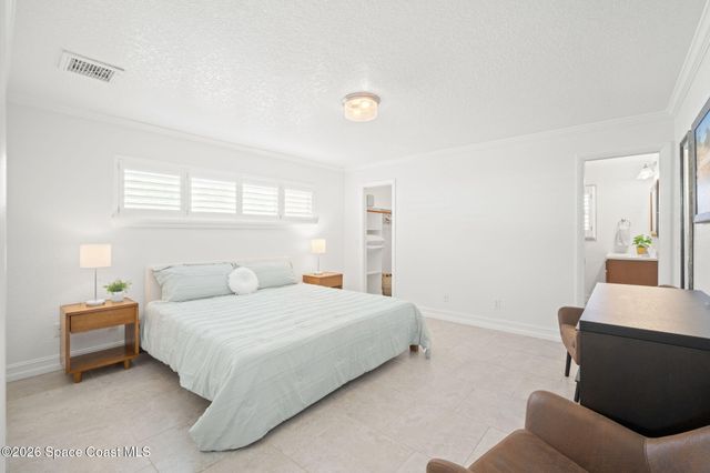 310 Franklyn Avenue, Indialantic, FL 32903