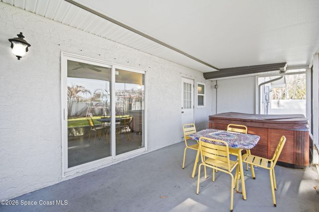 310 Franklyn Avenue, Indialantic, FL 32903