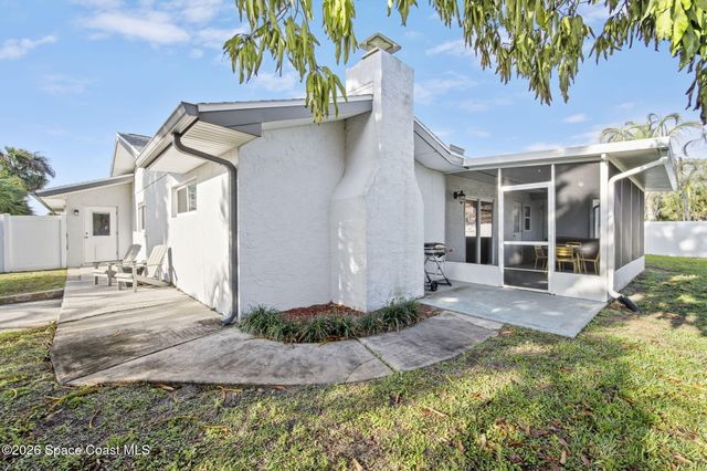 310 Franklyn Avenue, Indialantic, FL 32903