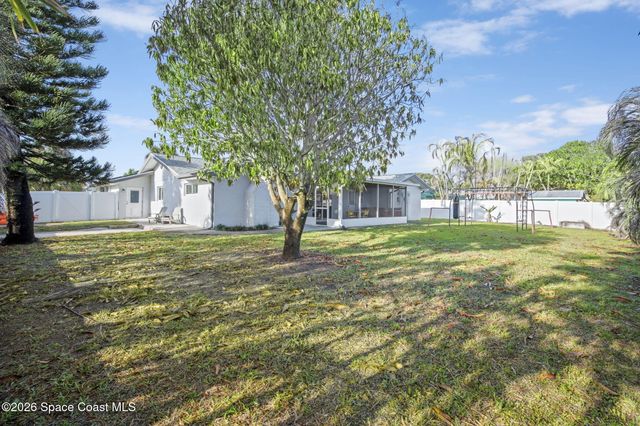 310 Franklyn Avenue, Indialantic, FL 32903