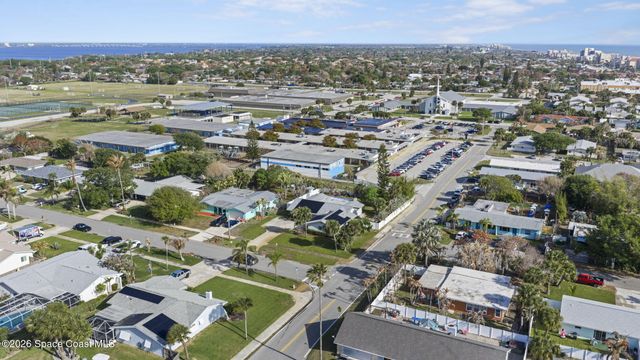 310 Franklyn Avenue, Indialantic, FL 32903