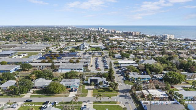 310 Franklyn Avenue, Indialantic, FL 32903
