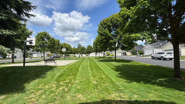 7623 N Calispel Ln, Spokane, WA 99208