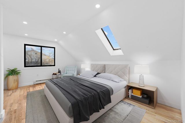 19311 120th Avenue, Saint Albans, NY 11412