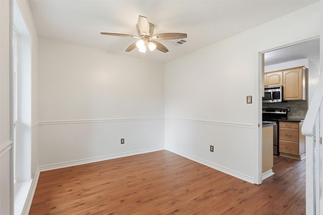 10 E Broken Oak Court, Spring, TX 77381