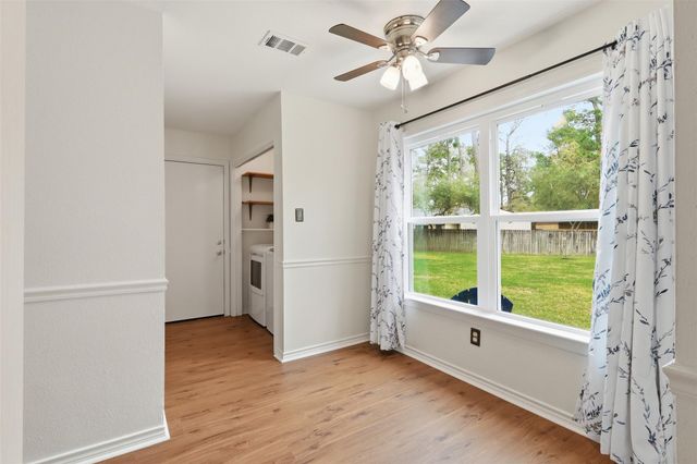 10 E Broken Oak Court, Spring, TX 77381