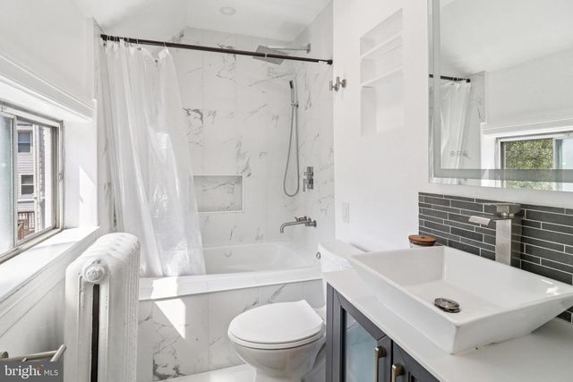 3149 NEWTON ST NE, Washington, DC 20018