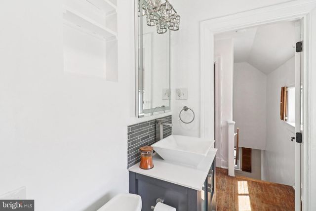 3149 NEWTON ST NE, Washington, DC 20018