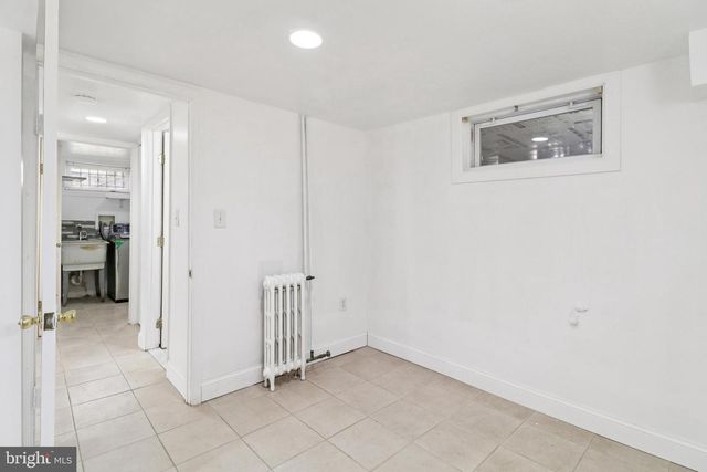 3149 NEWTON ST NE, Washington, DC 20018