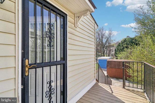 3149 NEWTON ST NE, Washington, DC 20018