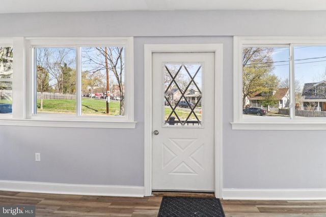 3149 NEWTON ST NE, Washington, DC 20018