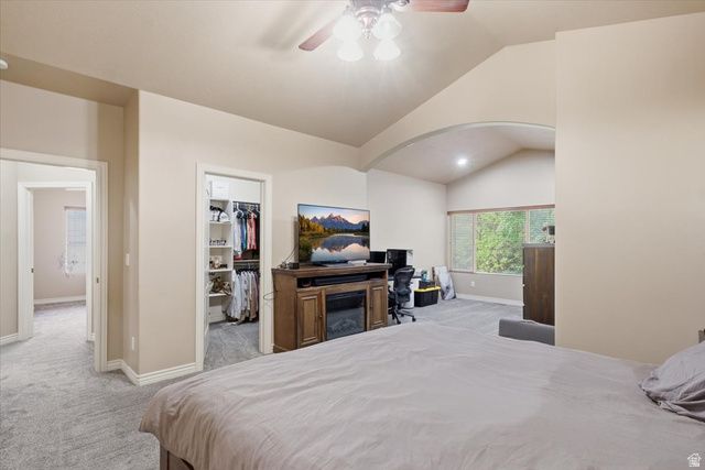 2452 OAK LN, Layton, UT 84040