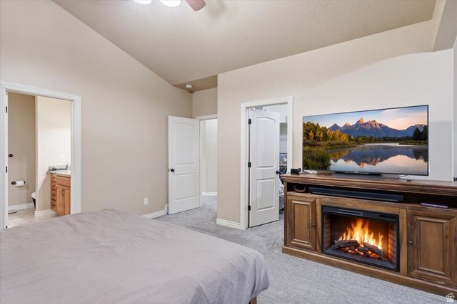 2452 OAK LN, Layton, UT 84040